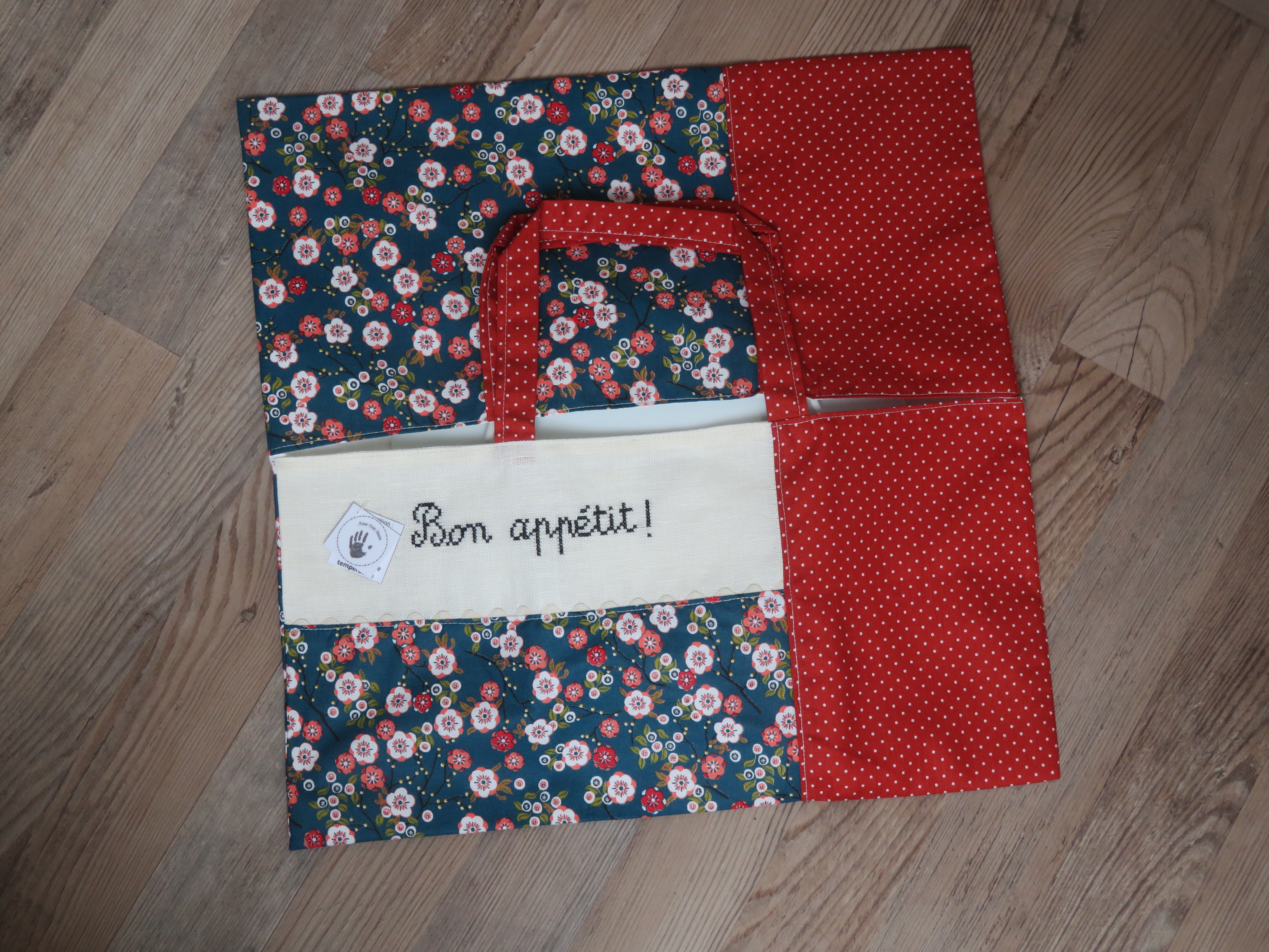SAC-A-TARTE-049 photo n°2